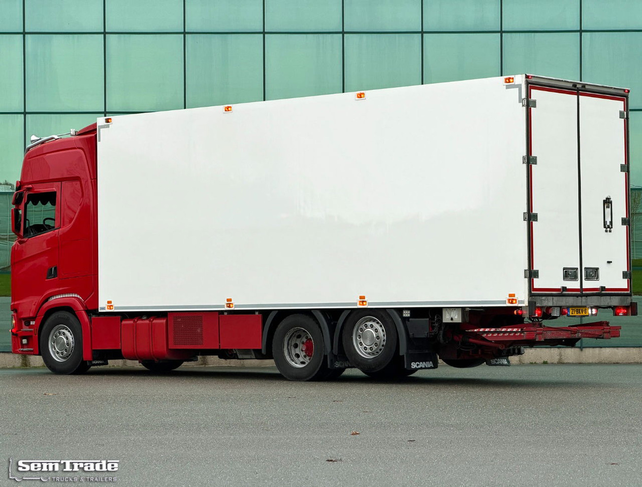 Scania S520 V8 NGS King Full AIR Retarder Luchtenberg BOX TRS Cooling Tail Lift Holland-Truck - Рефрижератор: фото 3 Scania S520 V8 NGS King Full AIR Retarder Luchtenberg BOX TRS Cooling Tail Lift Holland-Truck - Рефрижератор: фото 3
