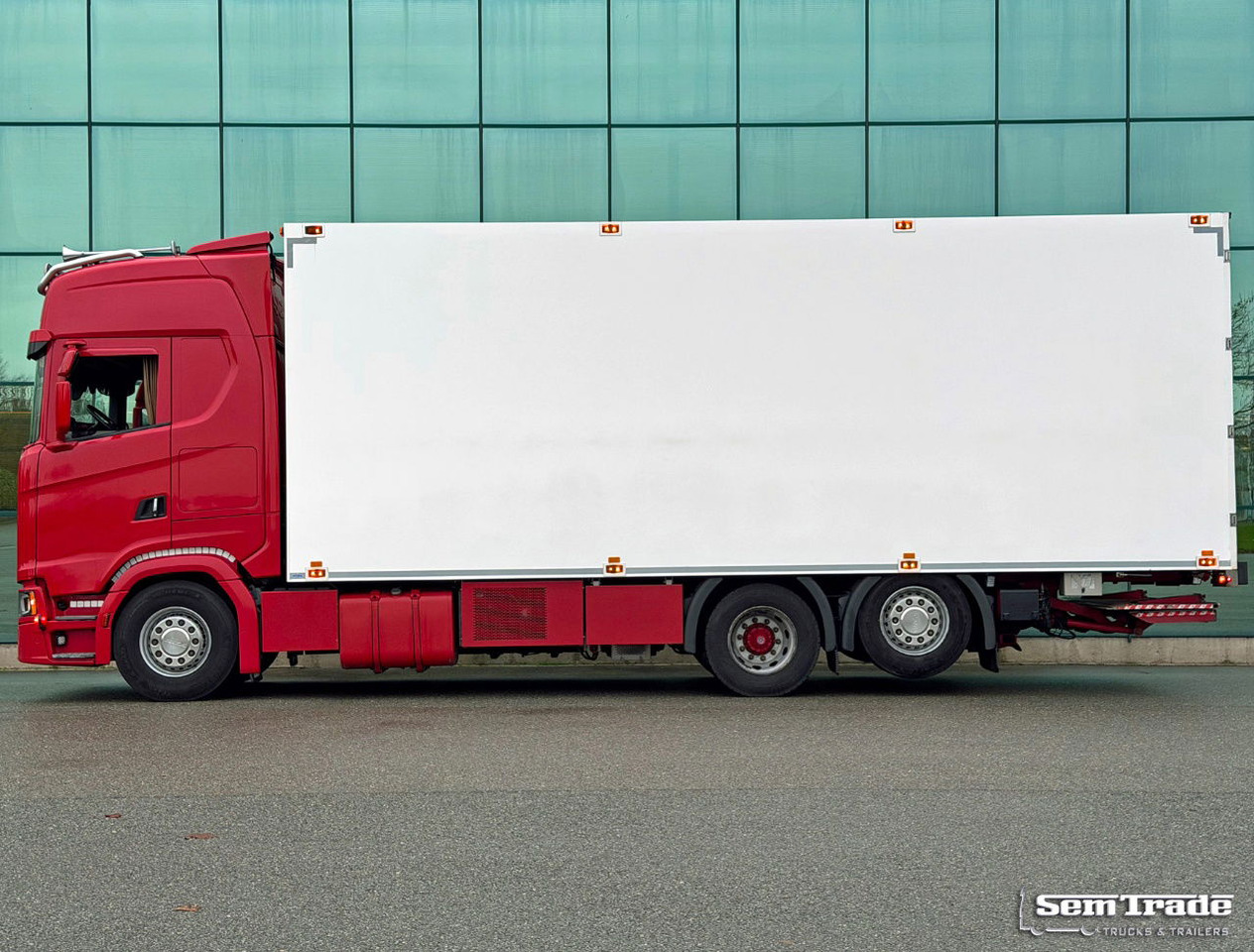 Scania S520 V8 NGS King Full AIR Retarder Luchtenberg BOX TRS Cooling Tail Lift Holland-Truck - Рефрижератор: фото 2 Scania S520 V8 NGS King Full AIR Retarder Luchtenberg BOX TRS Cooling Tail Lift Holland-Truck - Рефрижератор: фото 2