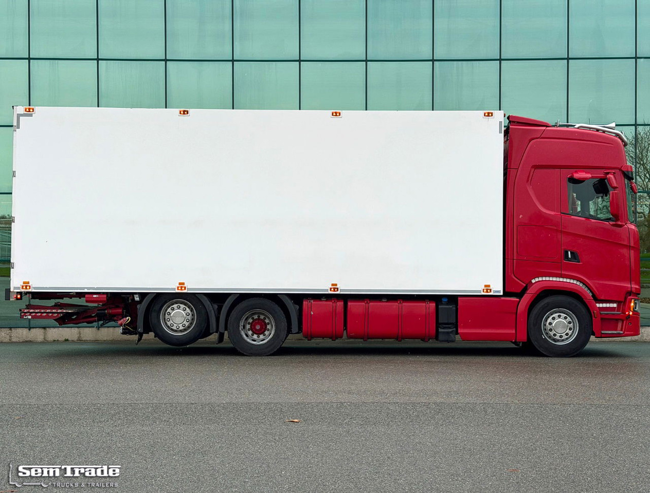 Scania S520 V8 NGS King Full AIR Retarder Luchtenberg BOX TRS Cooling Tail Lift Holland-Truck - Рефрижератор: фото 5 Scania S520 V8 NGS King Full AIR Retarder Luchtenberg BOX TRS Cooling Tail Lift Holland-Truck - Рефрижератор: фото 5
