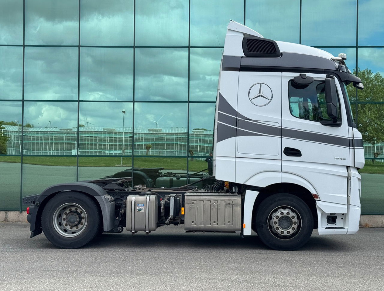Mercedes-Benz Actros 1945 382.000 KM NEW TUV APK PTO + Hydraulics TOP Condition - Тягач: фото 5 Mercedes-Benz Actros 1945 382.000 KM NEW TUV APK PTO + Hydraulics TOP Condition - Тягач: фото 5