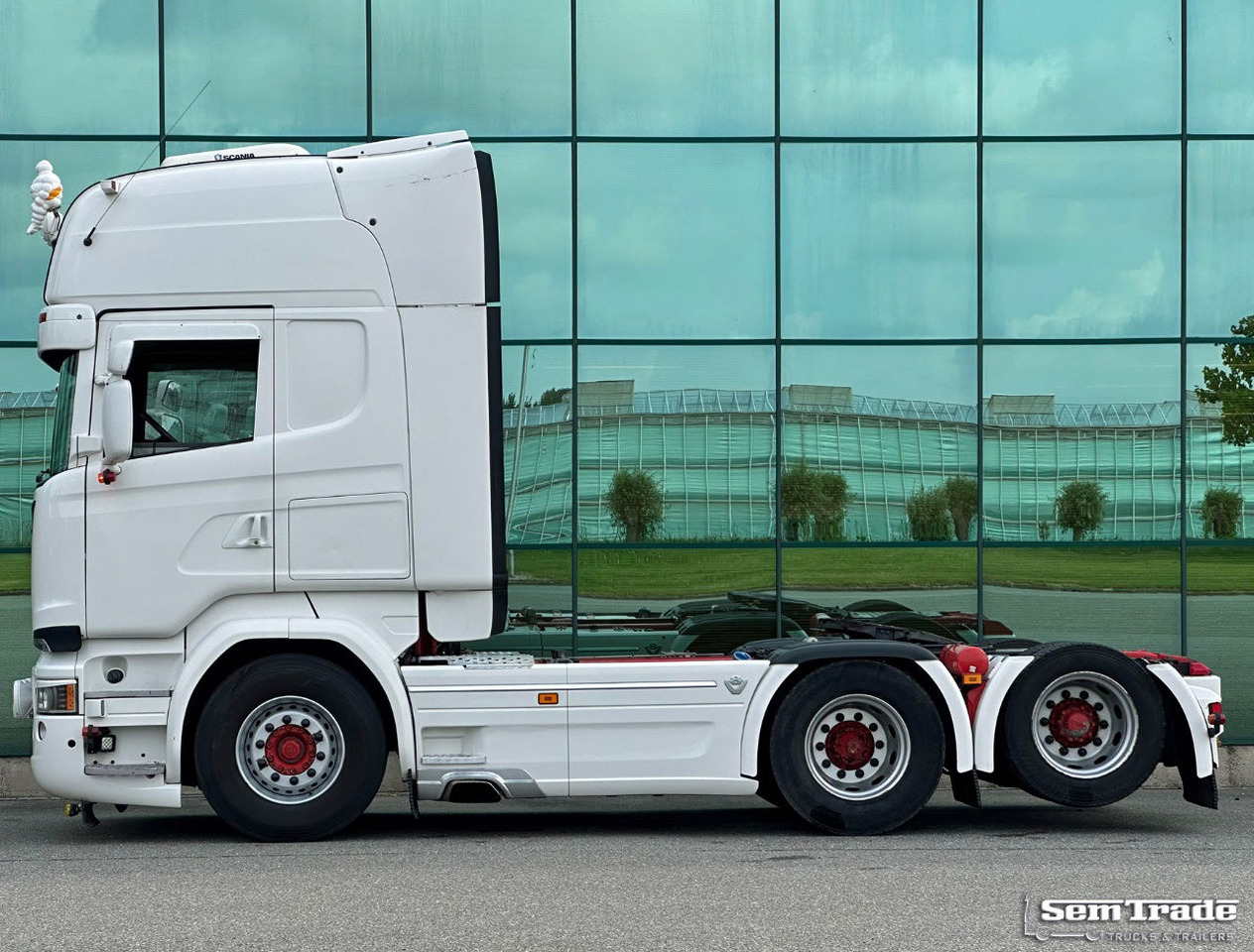 Scania R580 V8 Euro 6 Retarder Full Options Special Interior Super Condition - Тягач: фото 2 Scania R580 V8 Euro 6 Retarder Full Options Special Interior Super Condition - Тягач: фото 2
