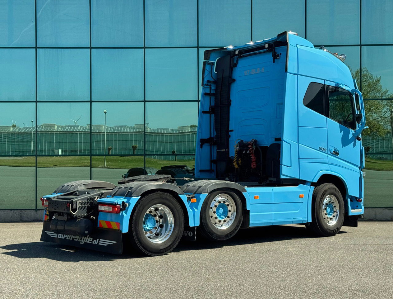 Volvo FH 500 6X2 Full AIR 671.000 KM 2x Tanks TOP Condition NL Truck - Тягач: фото 4 Volvo FH 500 6X2 Full AIR 671.000 KM 2x Tanks TOP Condition NL Truck - Тягач: фото 4