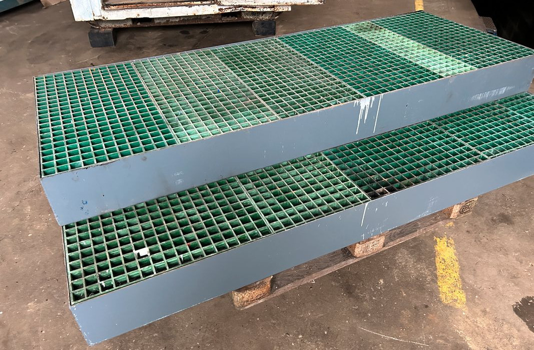 Racks à palettes Rayonnages Rangement pour transporteur ou logistique paletisable .Bacs de retention - Стеллаж для склада: фото 4 Racks à palettes Rayonnages Rangement pour transporteur ou logistique paletisable .Bacs de retention - Стеллаж для склада: фото 4