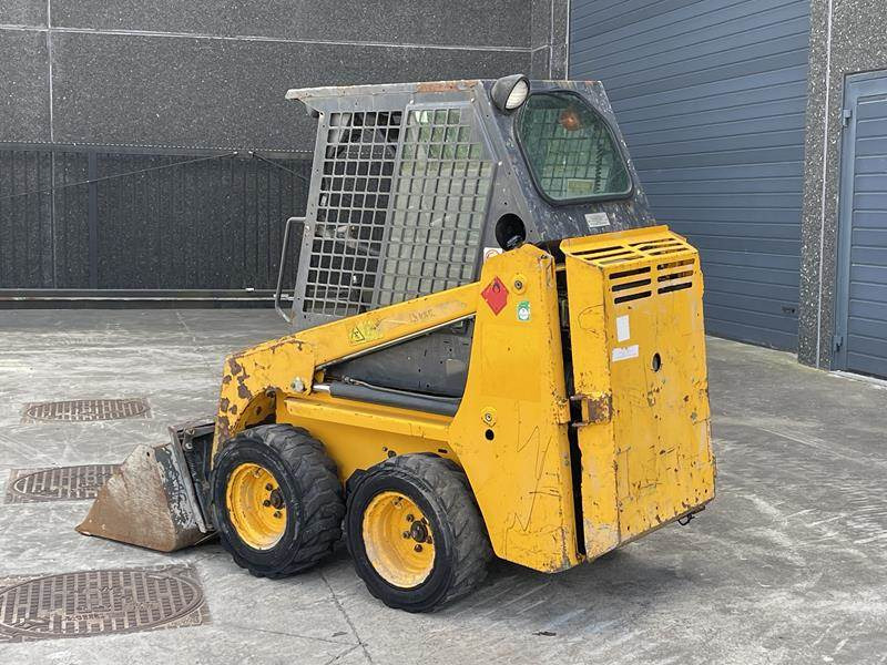 Bobcat S 70 - Мини-погрузчик с бортовым поворотом: фото 3 Bobcat S 70 - Мини-погрузчик с бортовым поворотом: фото 3