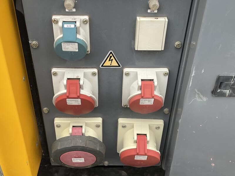 SDMO R 66 C 3 - Электрогенератор: фото 4 SDMO R 66 C 3 - Электрогенератор: фото 4