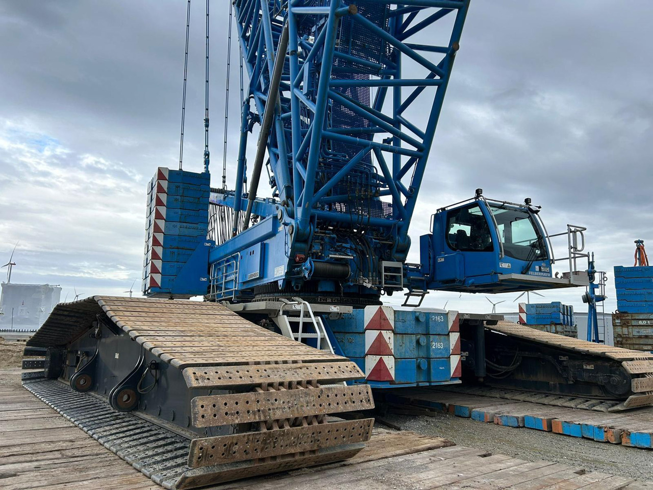 LIEBHERR LR 1600-2 - Гусеничный кран: фото 2 LIEBHERR LR 1600-2 - Гусеничный кран: фото 2