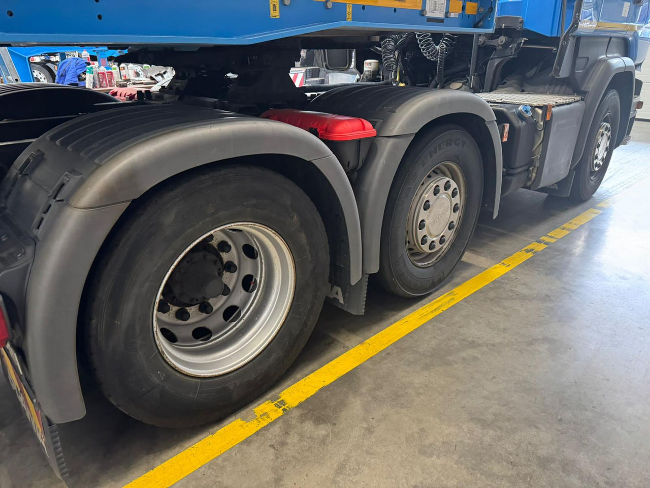SCANIA R490 LA 6x2 - Тягач: фото 4 SCANIA R490 LA 6x2 - Тягач: фото 4