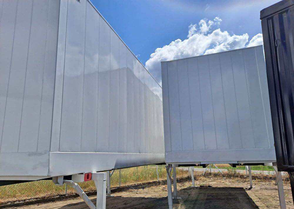 Inny KONTENER płaski 7,45 - Сменный кузов - фургон: фото 1 Inny KONTENER płaski 7,45 - Сменный кузов - фургон: фото 1