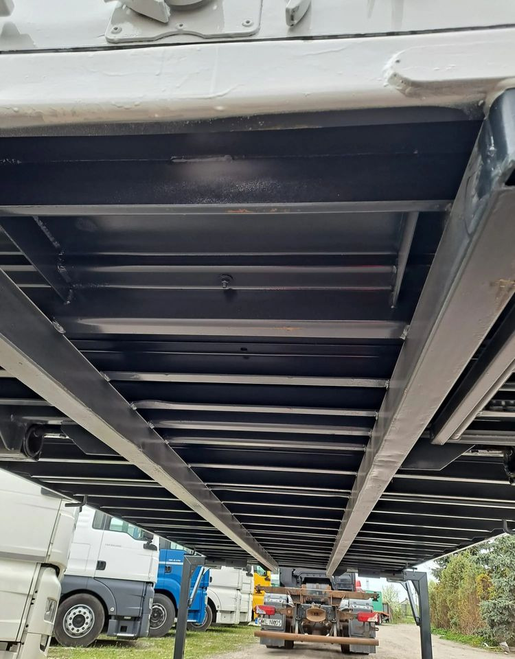 Сменный кузов - фургон Krone Kontener BDF 7,45m 18 palet: фото 6 Сменный кузов - фургон Krone Kontener BDF 7,45m 18 palet: фото 6