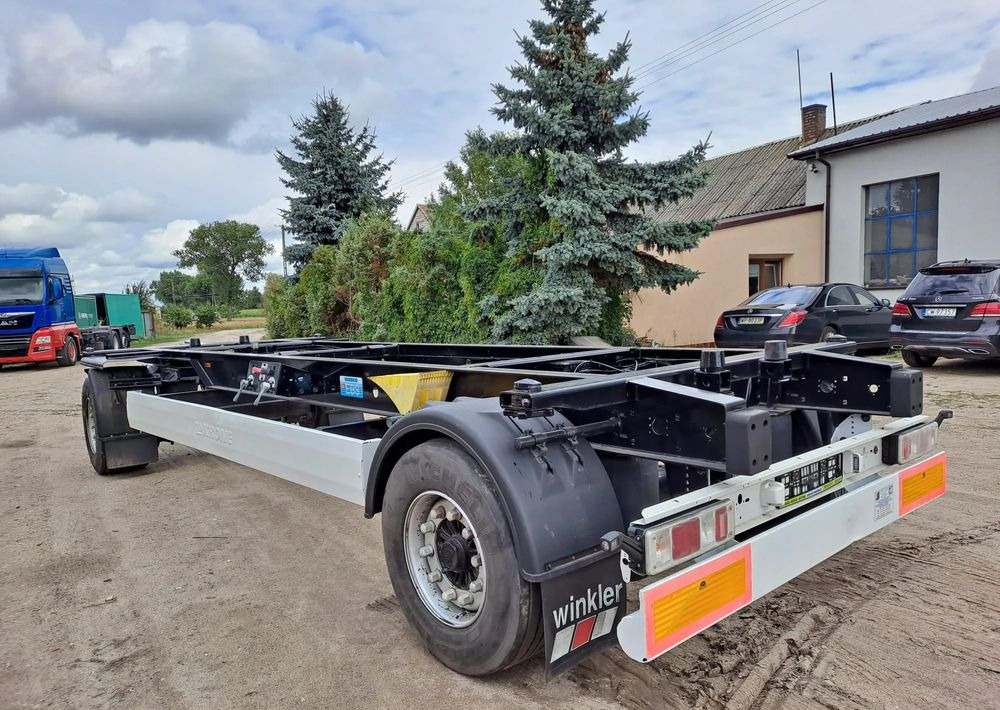 Krone Przyczepa BDF Krone MAXI Hamulce tarczowe - Прицеп-контейнеровоз/ Сменный кузов: фото 1 Krone Przyczepa BDF Krone MAXI Hamulce tarczowe - Прицеп-контейнеровоз/ Сменный кузов: фото 1