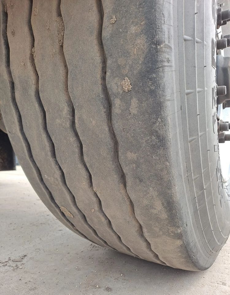 Krone Przyczepa Krone BDF - Прицеп-контейнеровоз/ Сменный кузов: фото 5 Krone Przyczepa Krone BDF - Прицеп-контейнеровоз/ Сменный кузов: фото 5