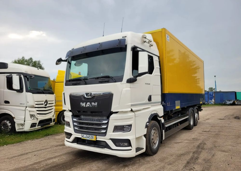 MAN MAN TGX 26.510 oś skrętna Izoterma E6 - Рефрижератор: фото 1 MAN MAN TGX 26.510 oś skrętna Izoterma E6 - Рефрижератор: фото 1