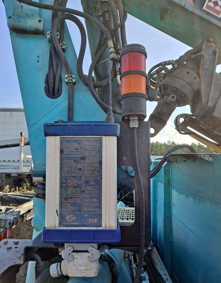 Самосвал MAN: фото 17