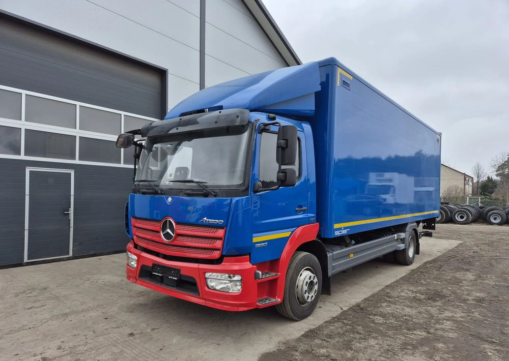 Mercedes-Benz Atego 1330 Euro 6 - Грузовик с закрытым кузовом: фото 1 Mercedes-Benz Atego 1330 Euro 6 - Грузовик с закрытым кузовом: фото 1