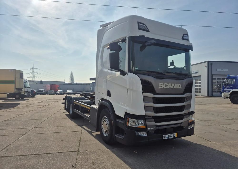 Scania R 450 BDF OŚ skrętna Euro6 - Грузовик-контейнеровоз/ Сменный кузов: фото 2 Scania R 450 BDF OŚ skrętna Euro6 - Грузовик-контейнеровоз/ Сменный кузов: фото 2