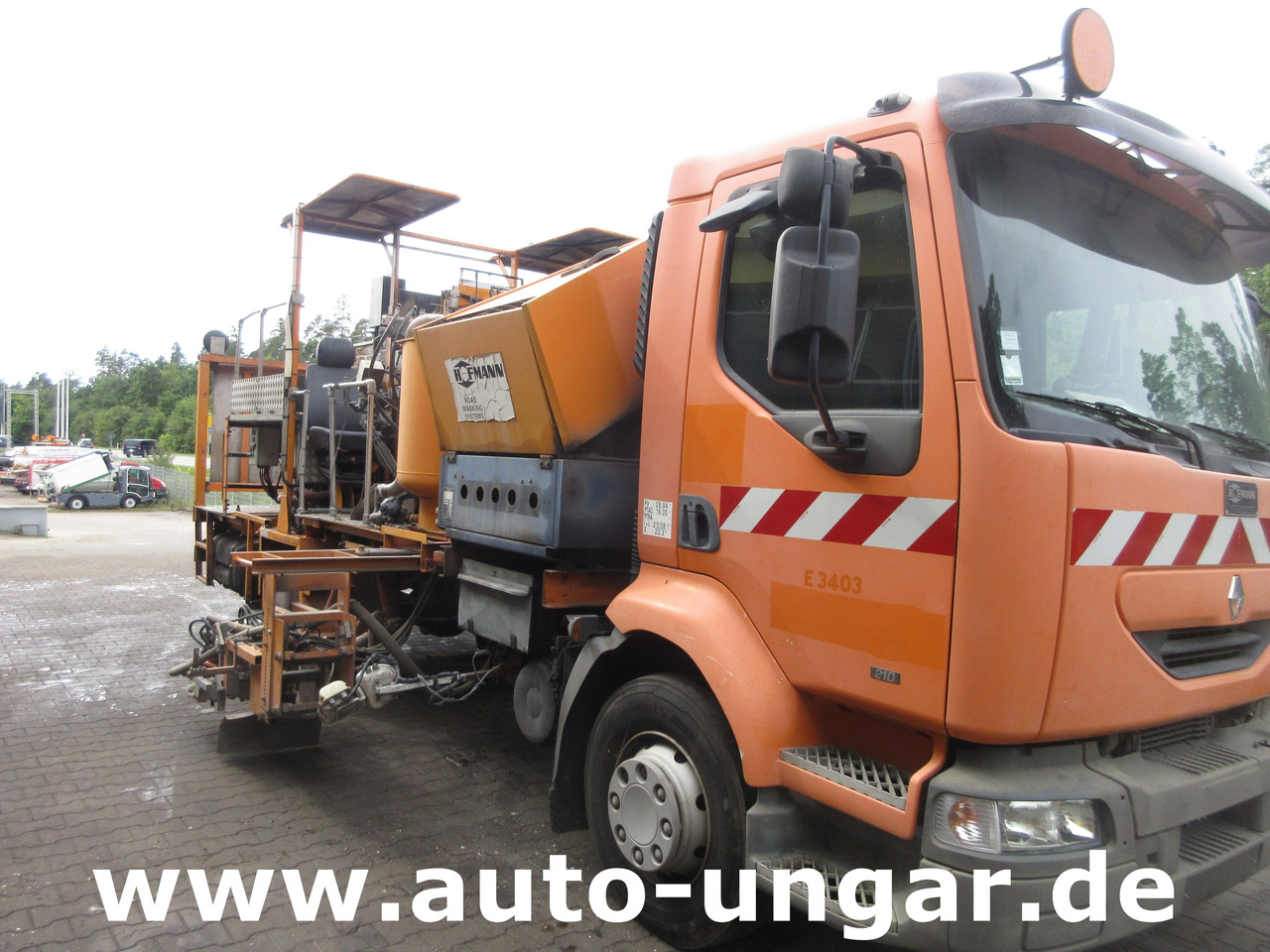 Hofmann H75 - 1000 Thermoplastic Roadmarking Machine Truck Mounted Hot Paint - Асфальтоукладочная техника: фото 2 Hofmann H75 - 1000 Thermoplastic Roadmarking Machine Truck Mounted Hot Paint - Асфальтоукладочная техника: фото 2
