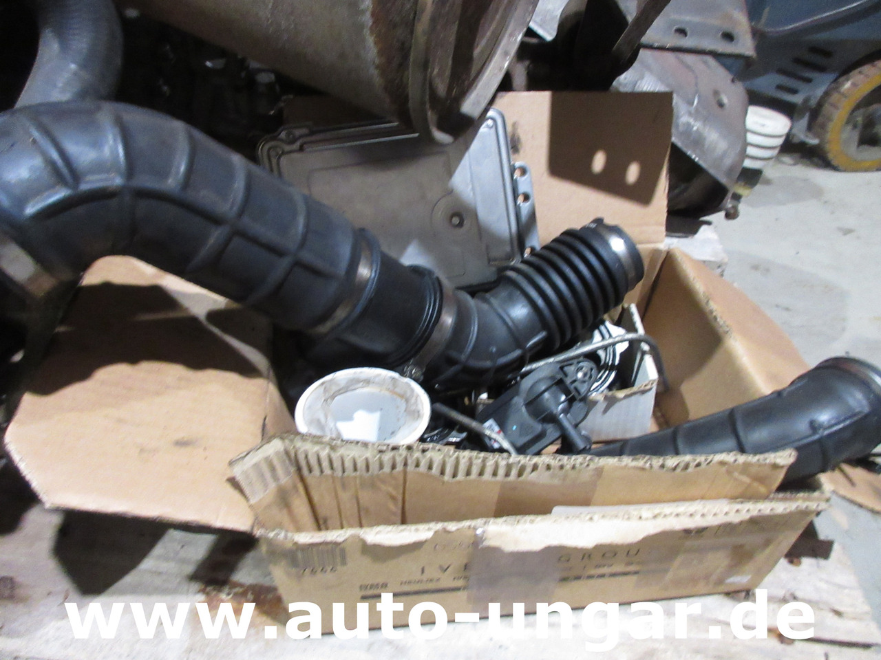 Мусоровоз Piaggio Porter Maxxi D120 Müllwagen 3.5m³ Lifter Presse - Ersatzteilträger: фото 22 Мусоровоз Piaggio Porter Maxxi D120 Müllwagen 3.5m³ Lifter Presse - Ersatzteilträger: фото 22