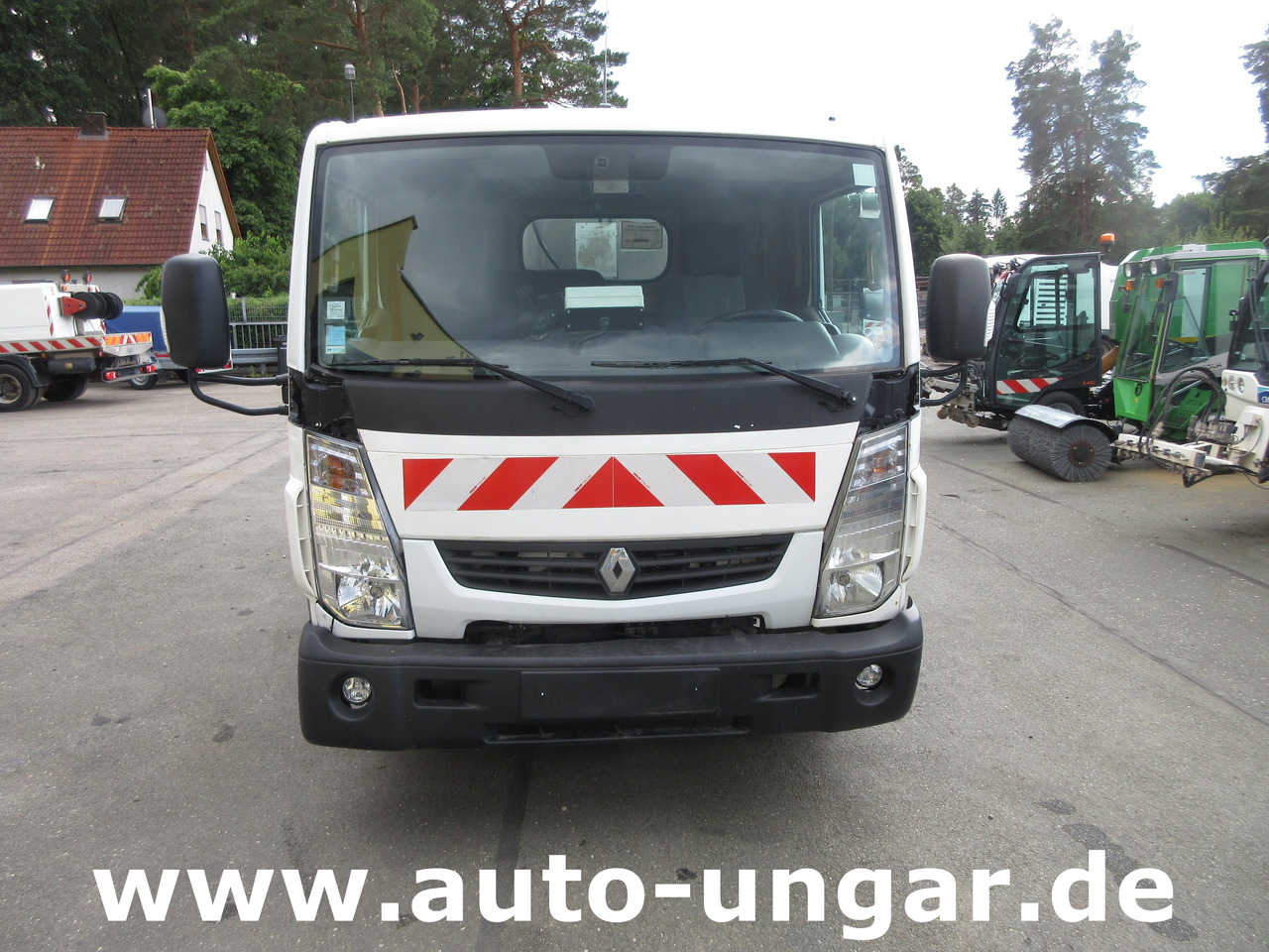 RENAULT Maxity 3.500kg Faun Provence Benne Müllwagen 5m³ Alumulde mit Presse - Мусоровоз: фото 2 RENAULT Maxity 3.500kg Faun Provence Benne Müllwagen 5m³ Alumulde mit Presse - Мусоровоз: фото 2