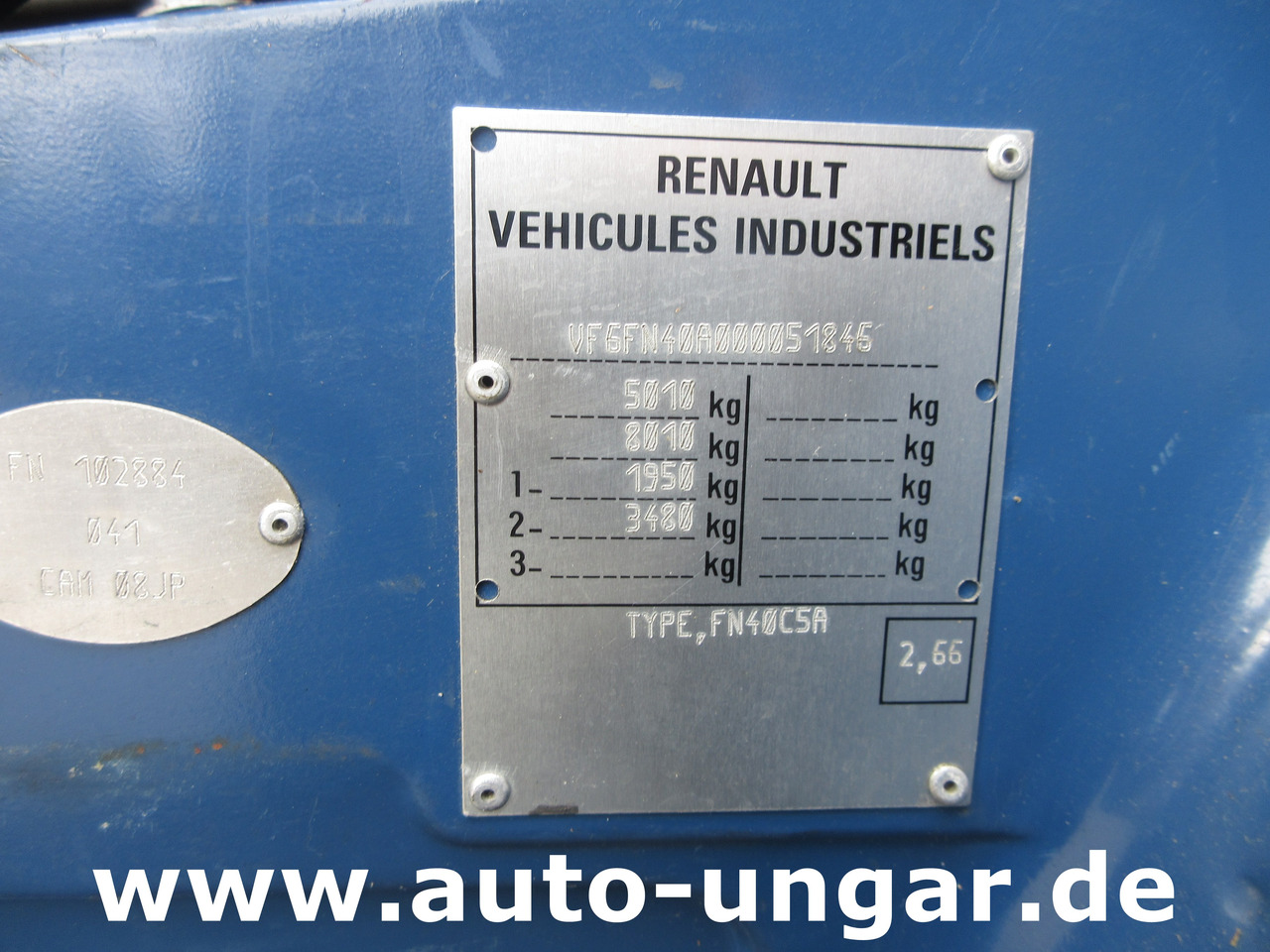 Грузовик-цистерна для транспортировки топлива Renault B110 Titan Aviation AVGas Refueller Jet Tanker 2000l Aviteilleur GSE: фото 23