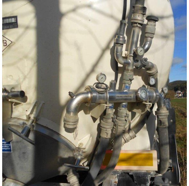 Feldbinder KIZH 30.2 - Полуприцеп-цистерна: фото 5 Feldbinder KIZH 30.2 - Полуприцеп-цистерна: фото 5