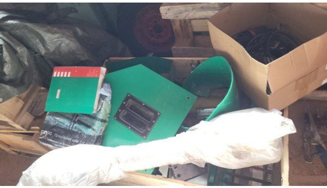 Измельчитель древесины Jenz HEM 582Z: фото 10 Измельчитель древесины Jenz HEM 582Z: фото 10