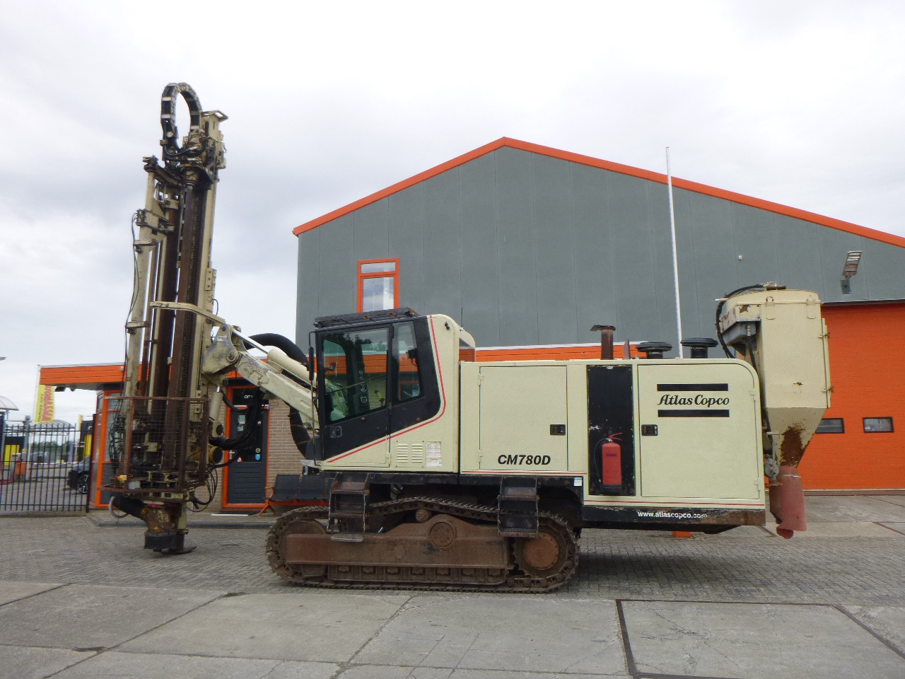 ATLAS COPCO CM780D - Буровая машина: фото 1 ATLAS COPCO CM780D - Буровая машина: фото 1