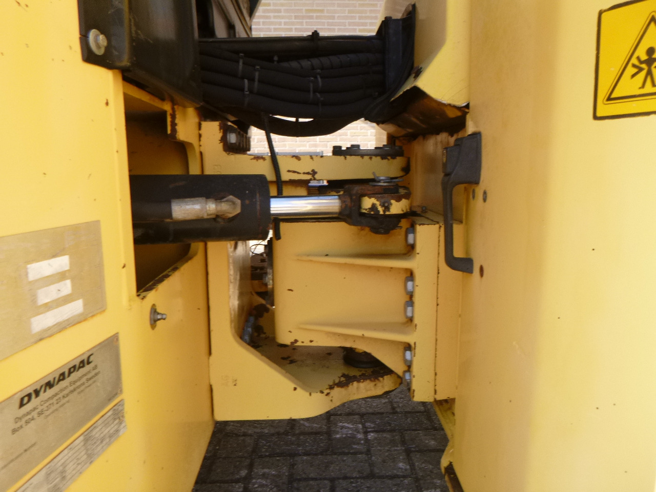 Дорожный каток DYNAPAC CC432V: фото 26 Дорожный каток DYNAPAC CC432V: фото 26