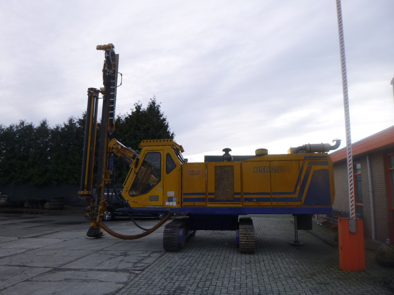 HAUS HERR HSB2000 - Буровая машина: фото 4 HAUS HERR HSB2000 - Буровая машина: фото 4
