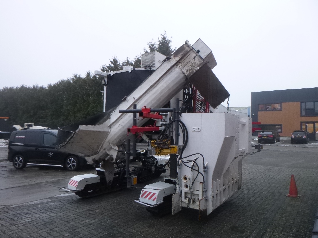 MILLER FORMLESS M-8100 - Бетоноукладчик: фото 4 MILLER FORMLESS M-8100 - Бетоноукладчик: фото 4