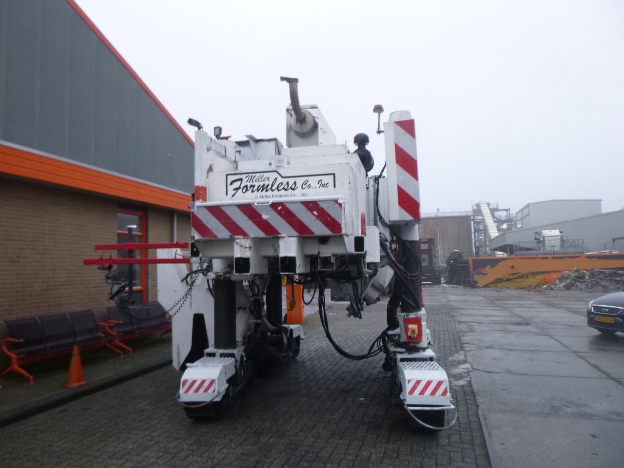 MILLER FORMLESS M-8100 - Бетоноукладчик: фото 5 MILLER FORMLESS M-8100 - Бетоноукладчик: фото 5