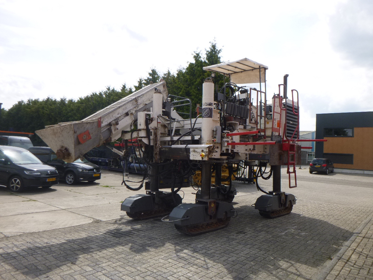 WIRTGEN SP250 - Бетоноукладчик: фото 1 WIRTGEN SP250 - Бетоноукладчик: фото 1