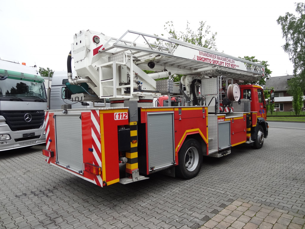 Грузовик с подъемником MAN L2000 18.284 Feuerwehr Bronto Skylift 27 Meter: фото 10