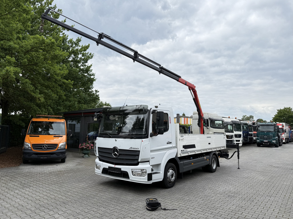 Mercedes-Benz Atego 821 Kran Palfinger PK4200 - Грузовик бортовой/ Платформа, Автоманипулятор: фото 1 Mercedes-Benz Atego 821 Kran Palfinger PK4200 - Грузовик бортовой/ Платформа, Автоманипулятор: фото 1