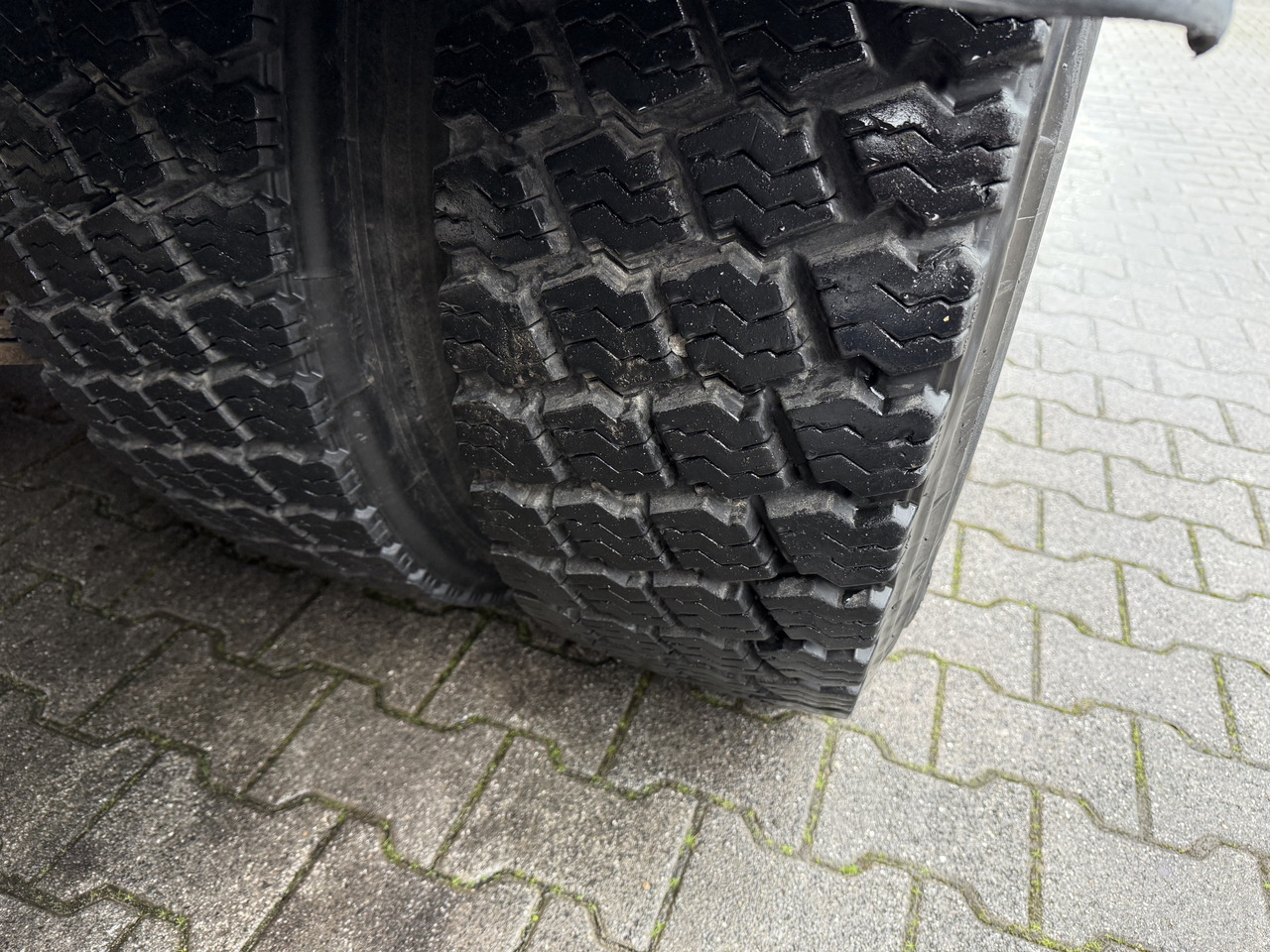 Volvo FH12 420 6X2 Kran PM 30025 bis 26.5 Meter - Грузовик бортовой/ Платформа, Автоманипулятор: фото 3 Volvo FH12 420 6X2 Kran PM 30025 bis 26.5 Meter - Грузовик бортовой/ Платформа, Автоманипулятор: фото 3