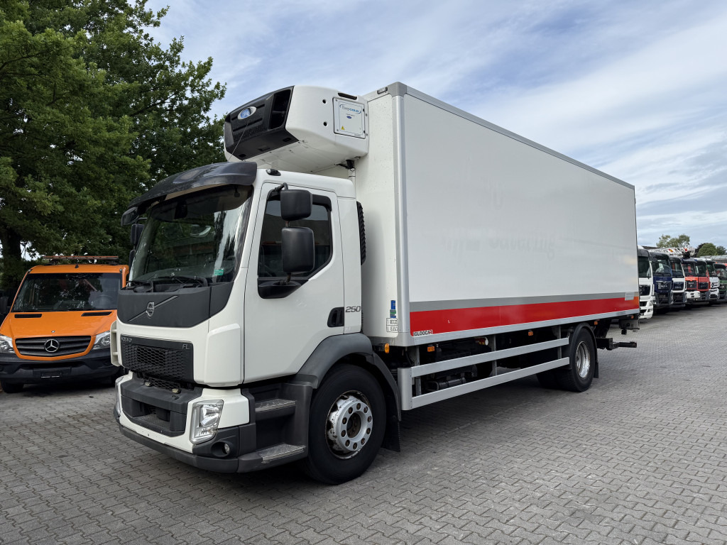 Volvo FL250.18 Carrier Supra 850Mt - Рефрижератор: фото 1 Volvo FL250.18 Carrier Supra 850Mt - Рефрижератор: фото 1