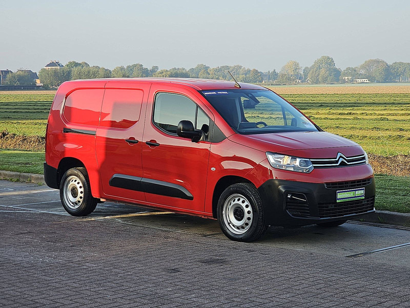 Citroën Berlingo 1.4 XL 130 AUT. 34 dkm. - Малотоннажный фургон: фото 5 Citroën Berlingo 1.4 XL 130 AUT. 34 dkm. - Малотоннажный фургон: фото 5