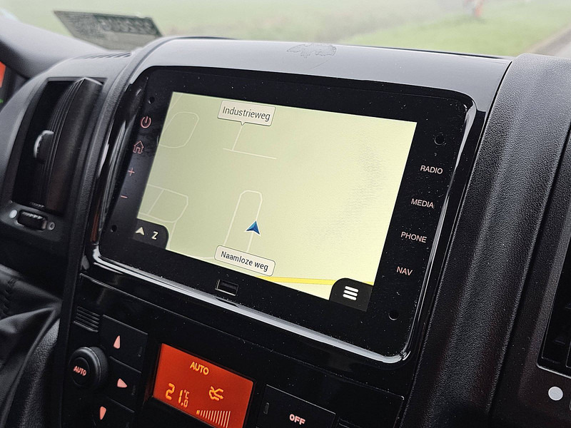 Цельнометаллический фургон Citroën Jumper 2.2 L4H2 Maxi Airco: фото 12 Цельнометаллический фургон Citroën Jumper 2.2 L4H2 Maxi Airco: фото 12