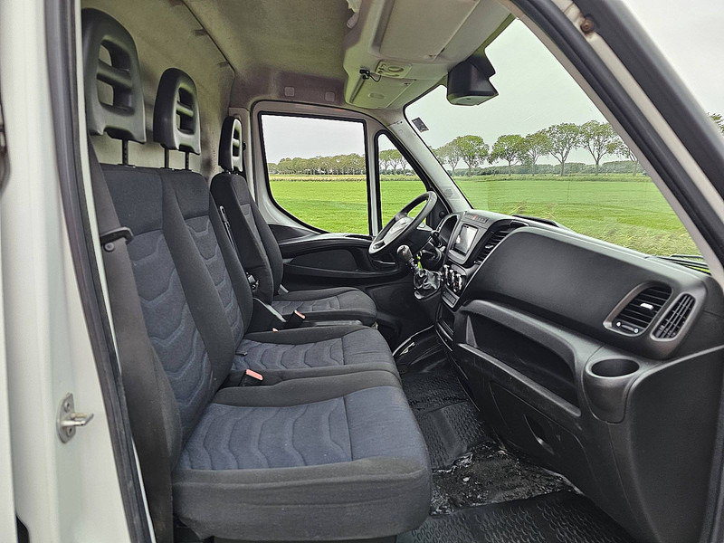 Цельнометаллический фургон Iveco Daily 35S14 L2H2 Airco Euro6!: фото 7