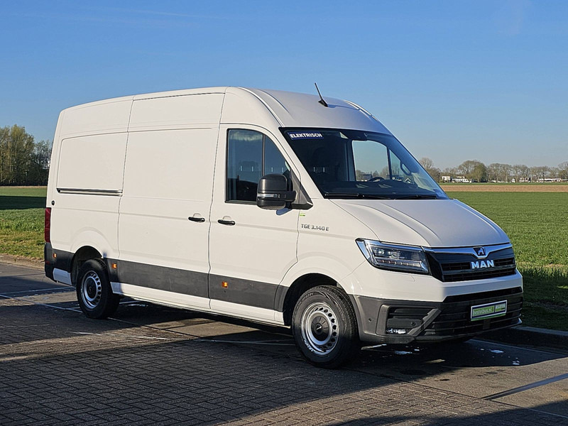Цельнометаллический фургон, Электрический фургон MAN E-TGE  L2H2 35kWh LED Autom: фото 5