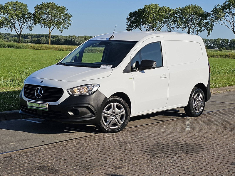 Mercedes-Benz Citan 108 CDI ac carplay EURO6 - Малотоннажный фургон: фото 2 Mercedes-Benz Citan 108 CDI ac carplay EURO6 - Малотоннажный фургон: фото 2