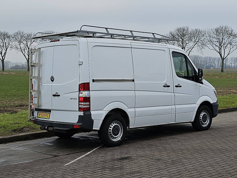 Mercedes-Benz Sprinter 211 AC CRUISE EURO6 - Легковой фургон: фото 3 Mercedes-Benz Sprinter 211 AC CRUISE EURO6 - Легковой фургон: фото 3