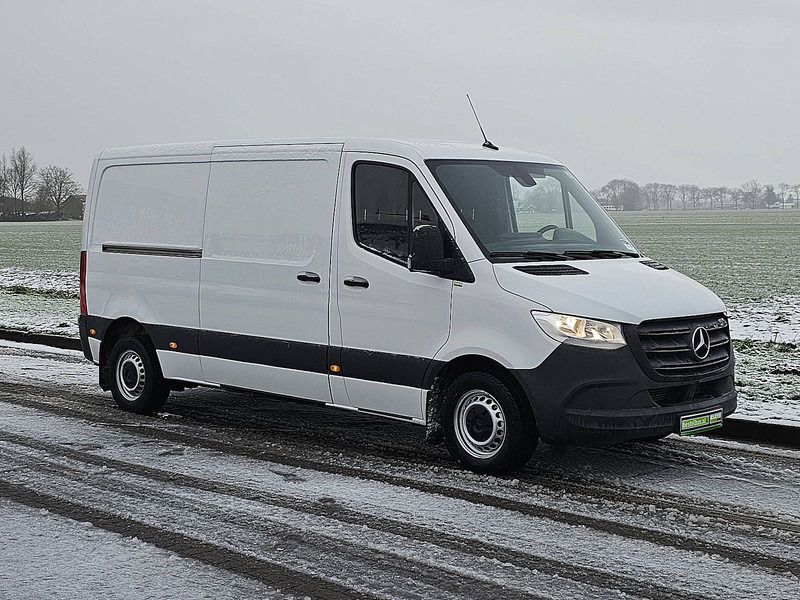 Mercedes-Benz Sprinter 214 L2H1 Mbux Euro6 AC! - Легковой фургон: фото 5 Mercedes-Benz Sprinter 214 L2H1 Mbux Euro6 AC! - Легковой фургон: фото 5