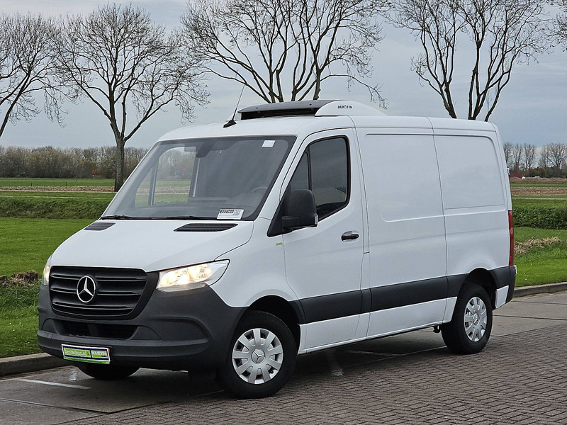 Mercedes-Benz Sprinter 311 CDI FRIGO L1H1 - Малотоннажный рефрижератор: фото 2 Mercedes-Benz Sprinter 311 CDI FRIGO L1H1 - Малотоннажный рефрижератор: фото 2
