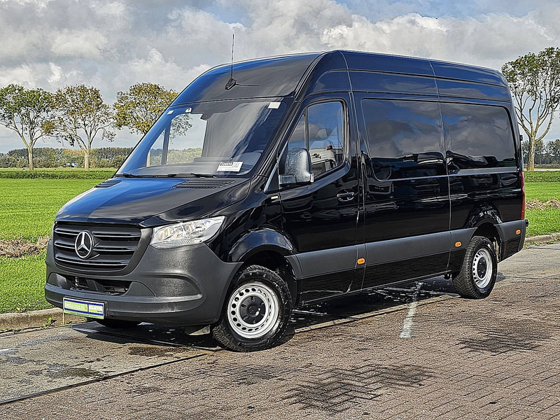 Mercedes-Benz Sprinter 315 L2H2 Automaat Mbux! - Цельнометаллический фургон: фото 2 Mercedes-Benz Sprinter 315 L2H2 Automaat Mbux! - Цельнометаллический фургон: фото 2