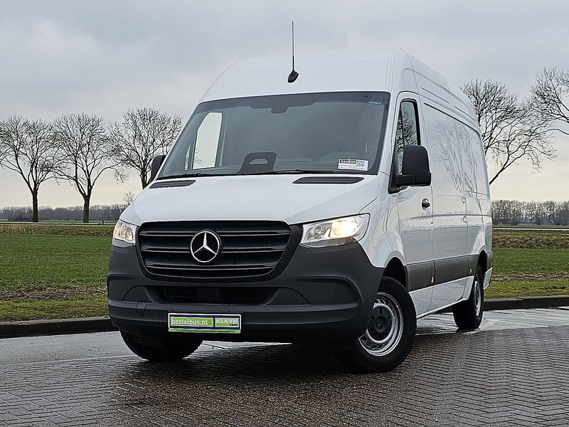 Mercedes-Benz Sprinter 315 L2H2 Mbux10 RWD - Цельнометаллический фургон: фото 1 Mercedes-Benz Sprinter 315 L2H2 Mbux10 RWD - Цельнометаллический фургон: фото 1