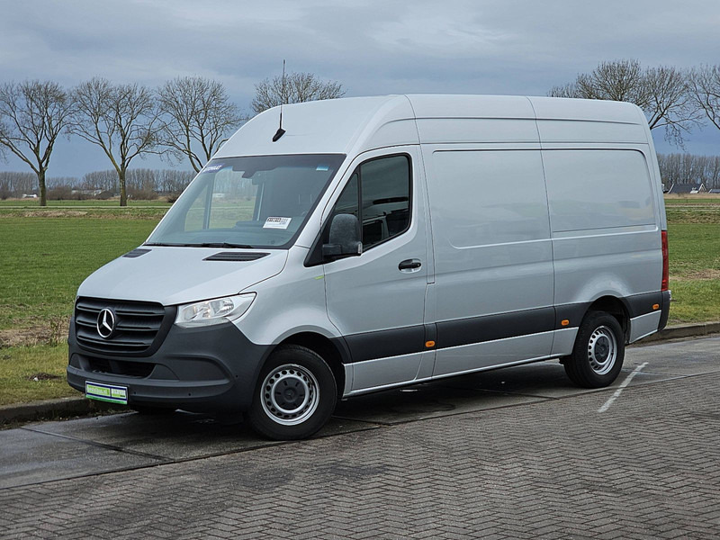 Mercedes-Benz Sprinter 316 L2H2 Navi RWD ! - Цельнометаллический фургон: фото 2 Mercedes-Benz Sprinter 316 L2H2 Navi RWD ! - Цельнометаллический фургон: фото 2