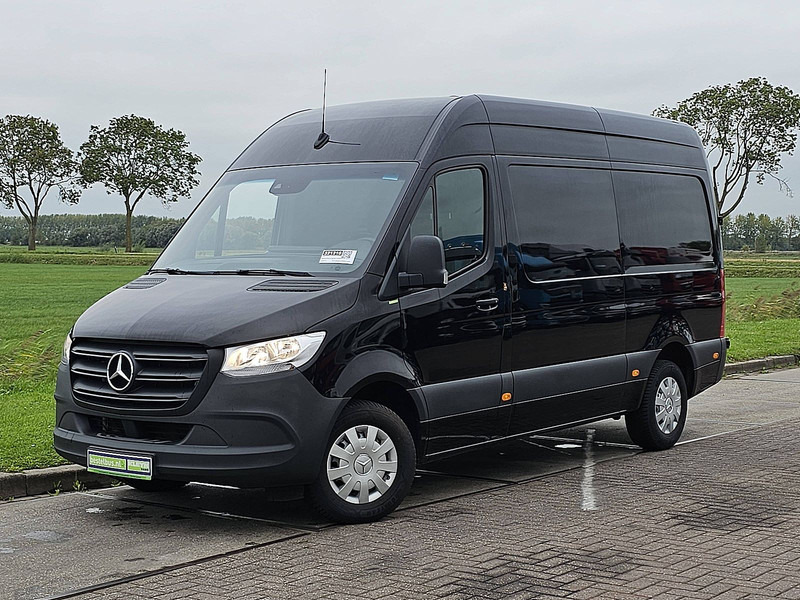 Mercedes-Benz Sprinter 317 L2H2 3.5t-Trekhaak - Цельнометаллический фургон: фото 2 Mercedes-Benz Sprinter 317 L2H2 3.5t-Trekhaak - Цельнометаллический фургон: фото 2