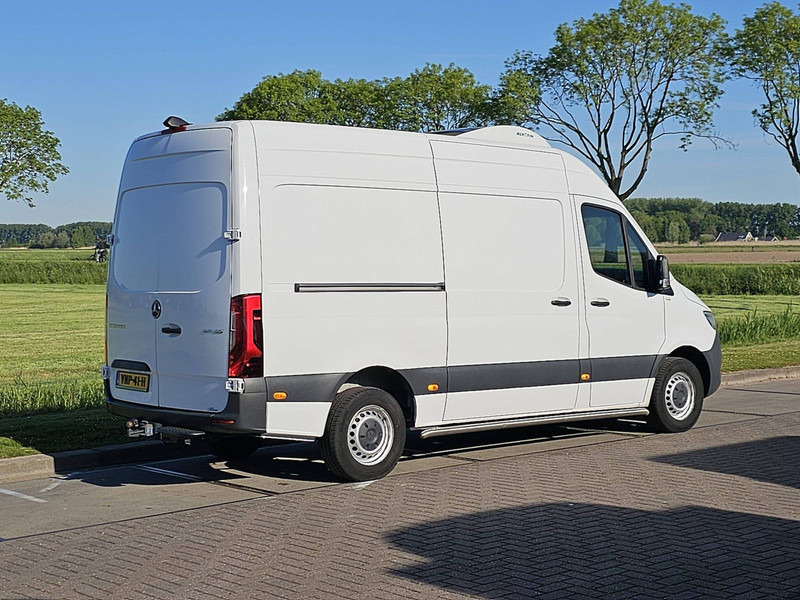 Mercedes-Benz Sprinter 317 koelwagen EURO6 - Малотоннажный рефрижератор: фото 3 Mercedes-Benz Sprinter 317 koelwagen EURO6 - Малотоннажный рефрижератор: фото 3