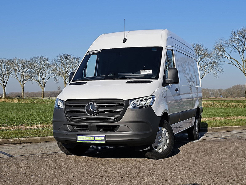 Mercedes-Benz eSprinter 320 - Цельнометаллический фургон, Электрический фургон: фото 1 Mercedes-Benz eSprinter 320 - Цельнометаллический фургон, Электрический фургон: фото 1