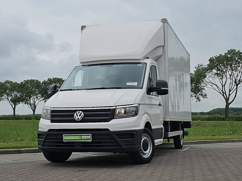 Volkswagen Crafter 2.0 TDI 140 DSG LAADKLEP - Малотоннажный фургон: фото 1 Volkswagen Crafter 2.0 TDI 140 DSG LAADKLEP - Малотоннажный фургон: фото 1